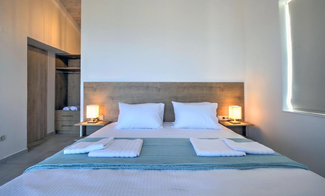 Tsakmakis Villas Luxury- Panoramic Sea View - Lefkada Tsoukaládhes エクステリア 写真