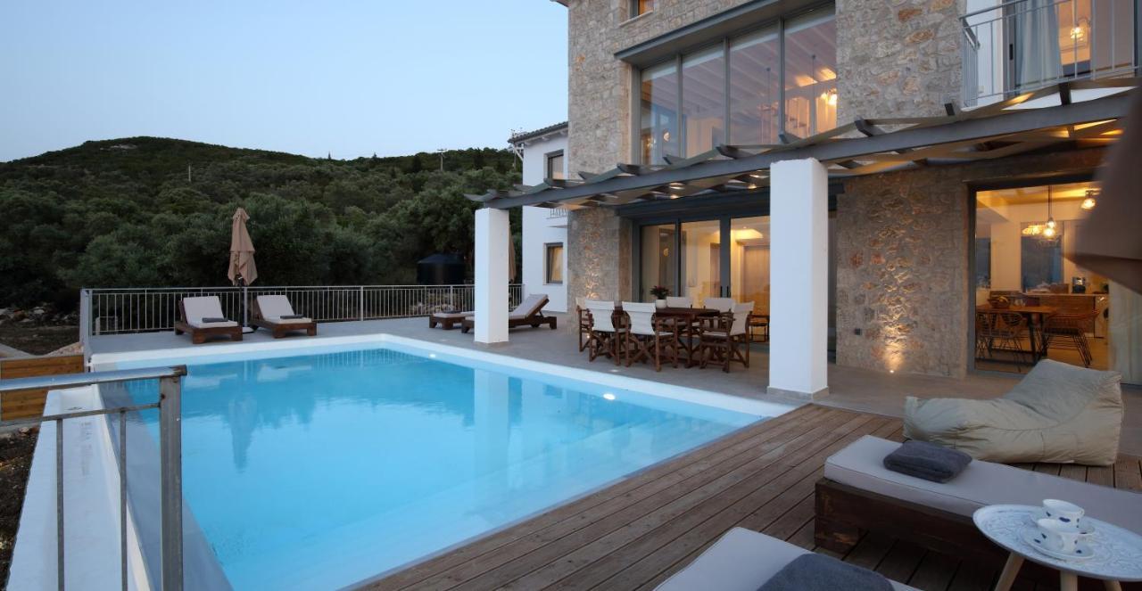 Tsakmakis Villas Luxury- Panoramic Sea View - Lefkada Tsoukaládhes エクステリア 写真